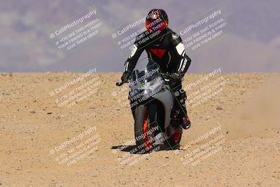 media/Apr-15-2022-Apex Assassins (Fri) [[9fb2e50610]]/Trackday Level 2/Session 2/Turns 9 and 10 Set 1/